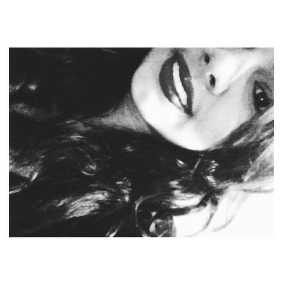 uhhkneesuhh