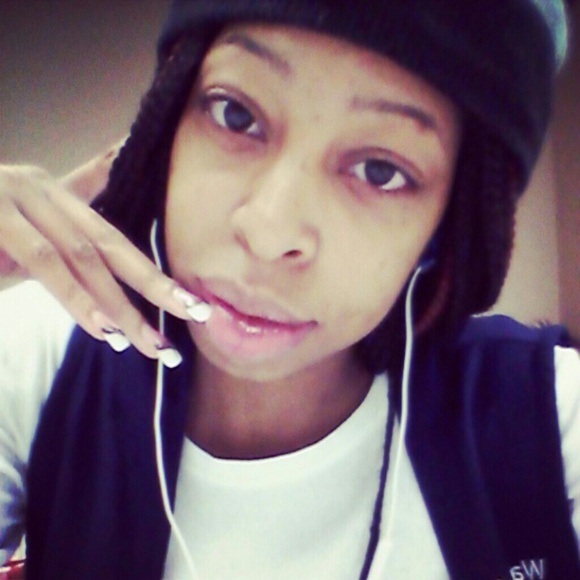 pretty_tee22