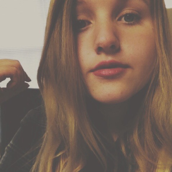 lolallison