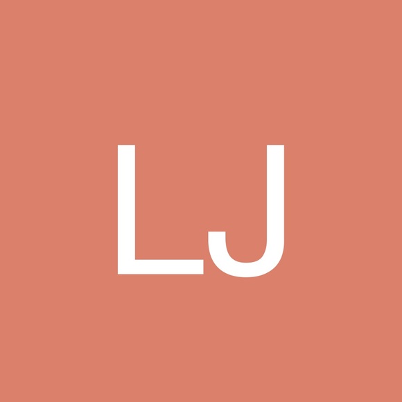 Poshmark profile picture for @pioneer