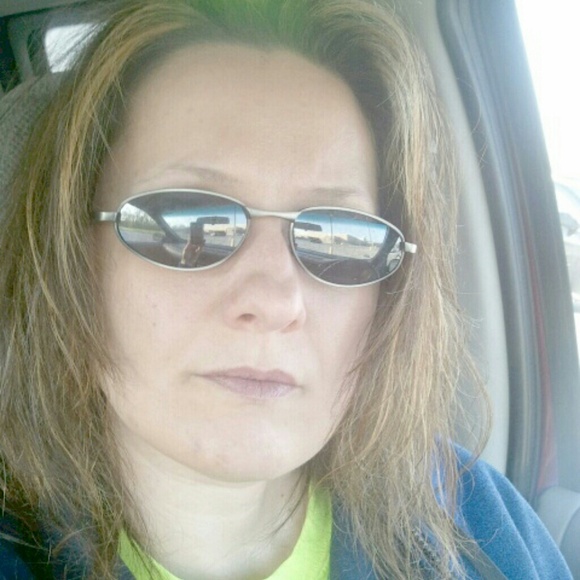 mom2nzcm