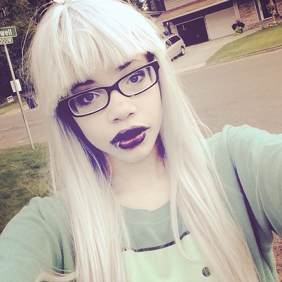 Poshmark profile picture for @viscount