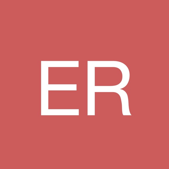 Poshmark profile picture for @emirod