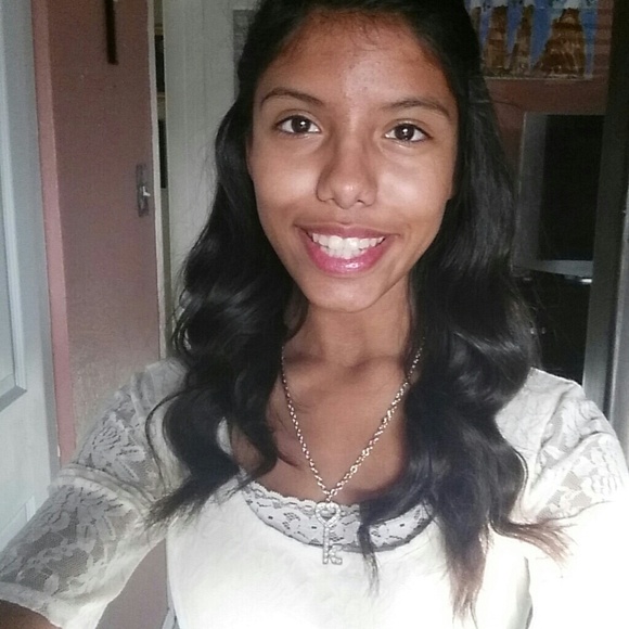nyomi17
