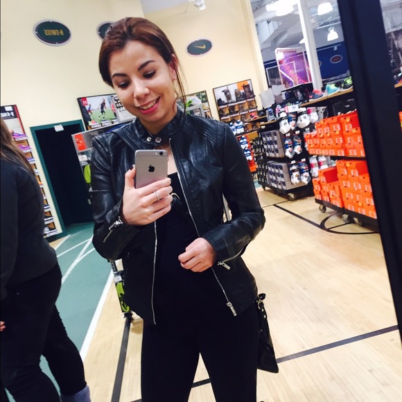 angelina_j12