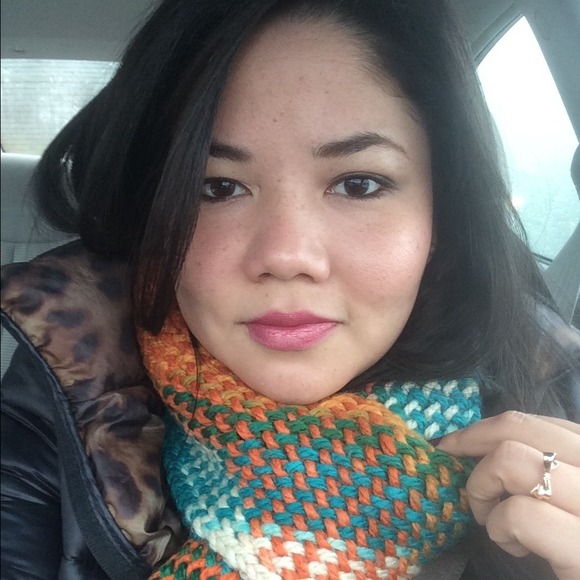 Poshmark profile picture for @issam