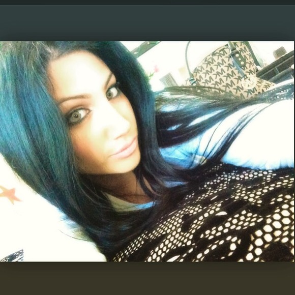 angieaqleh