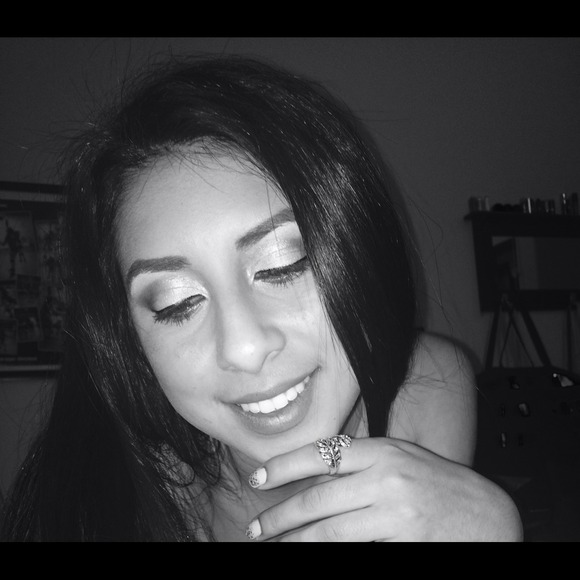 liz_angel10