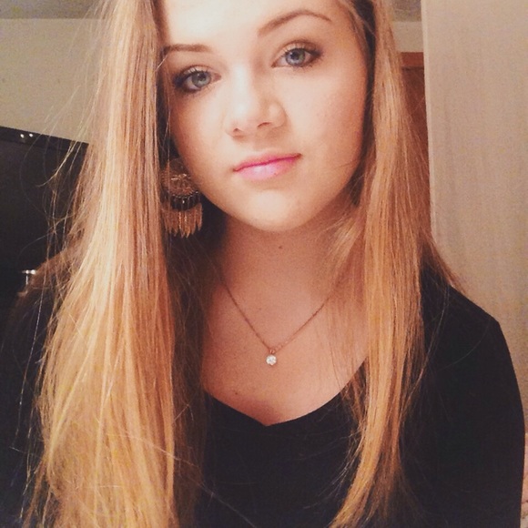 sarabryant_