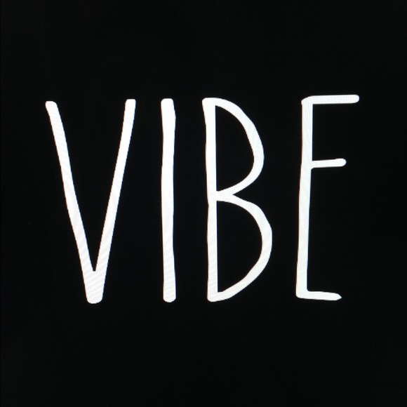 Poshmark profile picture for @vibe