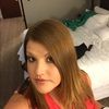 Carrie Ayers - @halfdown13 - Poshmark