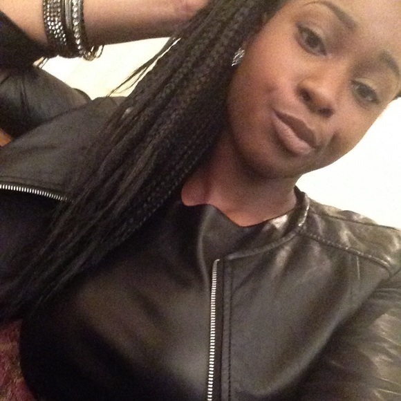 tamia210