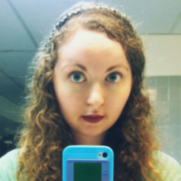 Poshmark profile picture for @birdcage