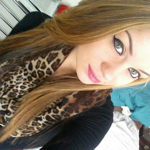 _alexisbriana_
