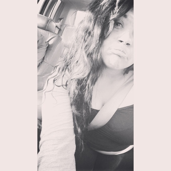 katie_holbert
