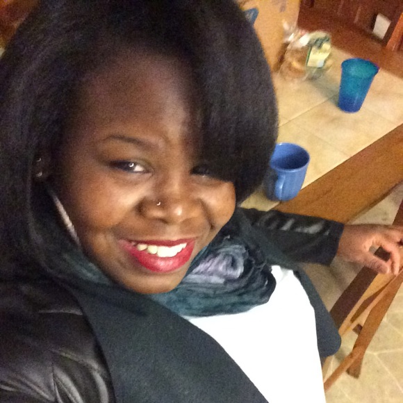 Poshmark profile picture for @african