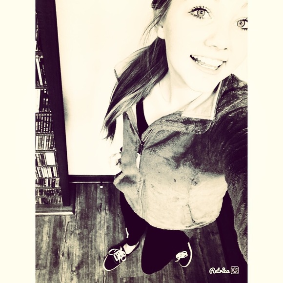 briannaleeder