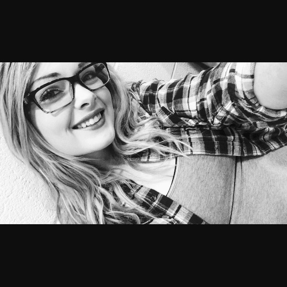 emilylindeloww