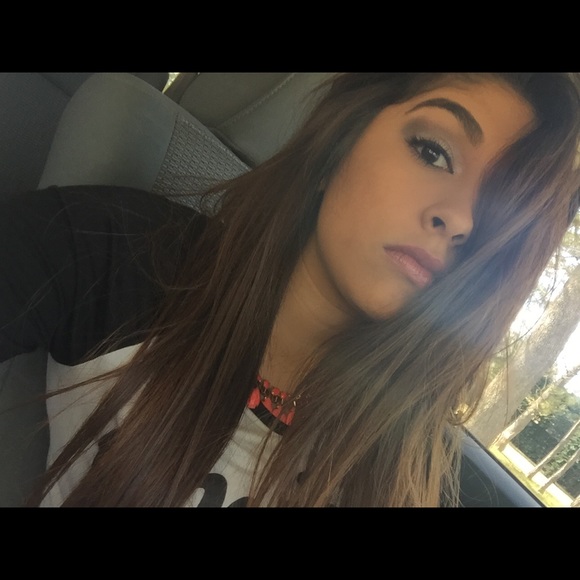 alexisvictoria_