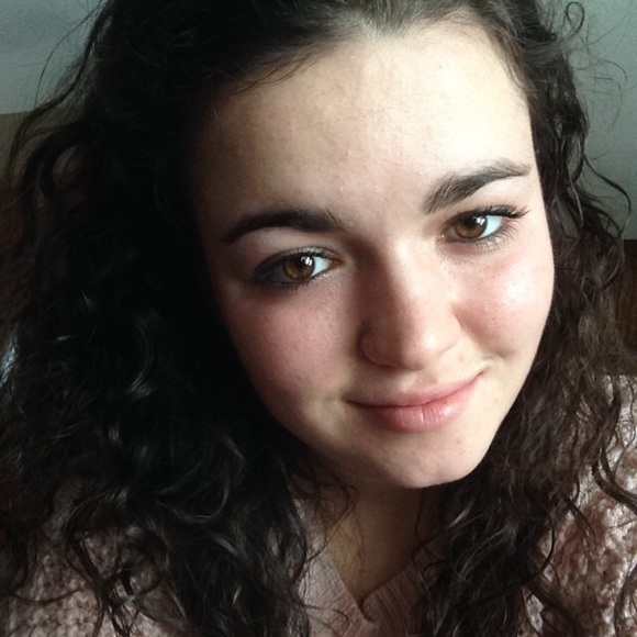 curlycarlyg