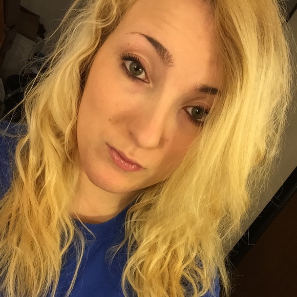 ashrenee12