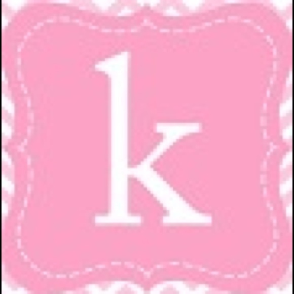 Poshmark profile picture for @kxo