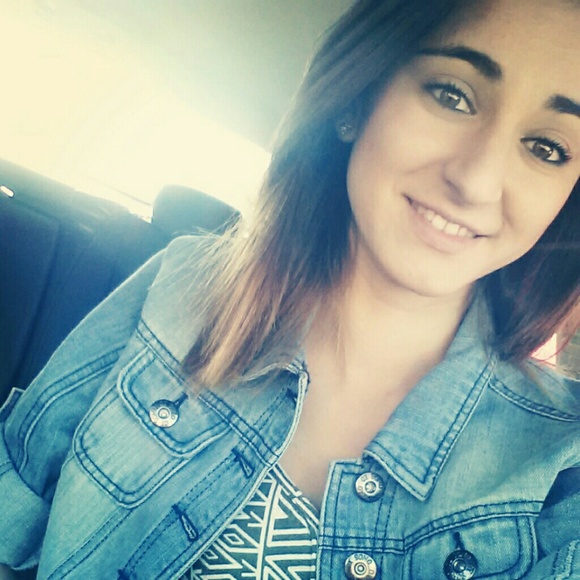 felicityleivas_