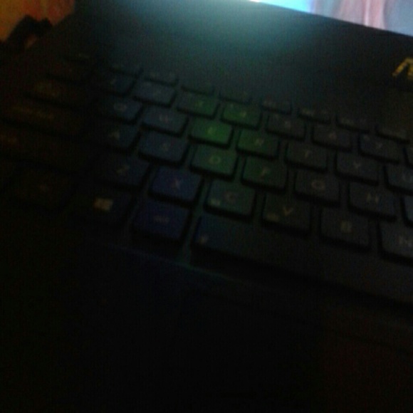 Poshmark profile picture for @unfortunately