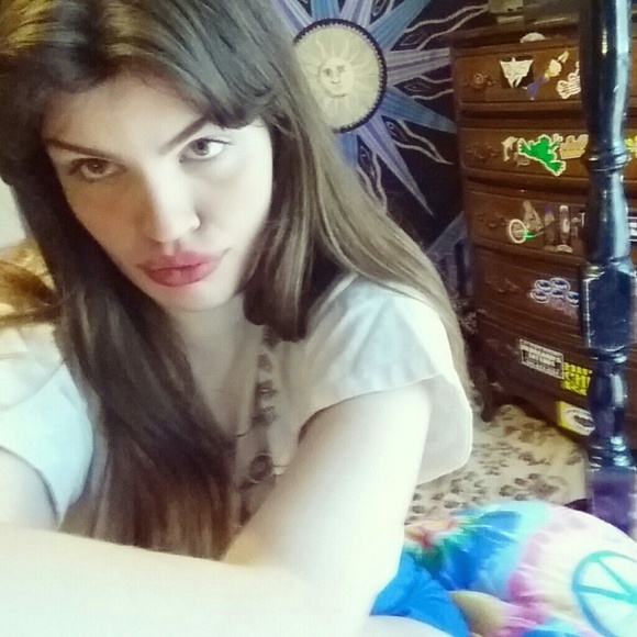 joellecurry