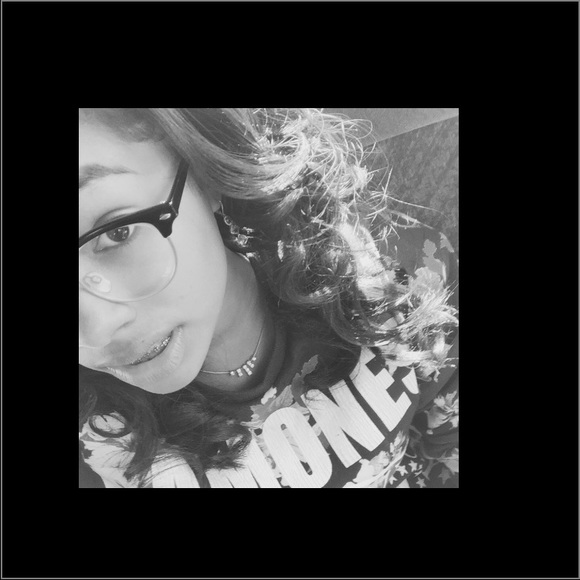 itsjust_angie