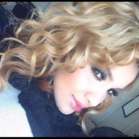 adrianaedith_