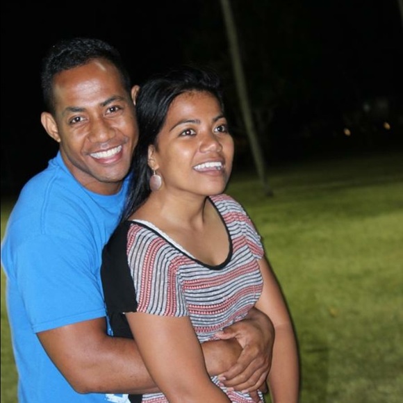 Poshmark profile picture for @kiribati