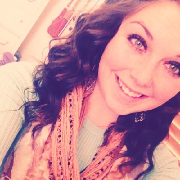 haleynikole14
