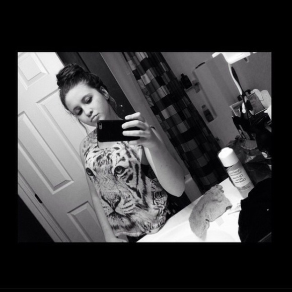 shyaneadisyn