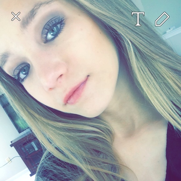 halie27