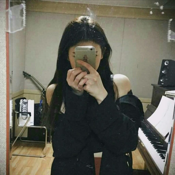 younajs_