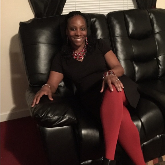 Poshmark profile picture for @standard