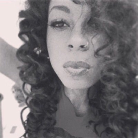 monae_p