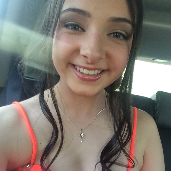haleybelanger10