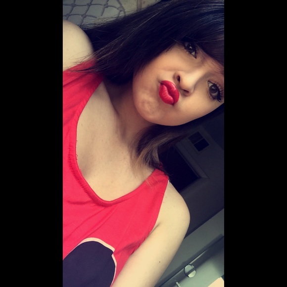 ayeechristinaxo