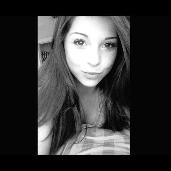 a_mandanicole