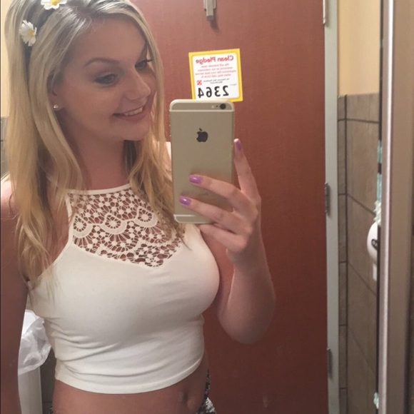 lanilewis227
