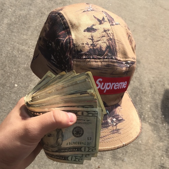 Poshmark profile picture for @chest