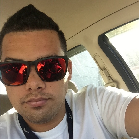 axelvelez