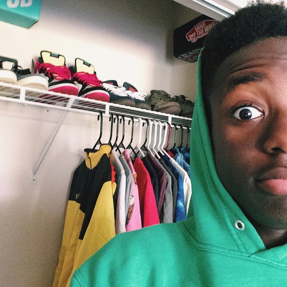 Poshmark profile picture for @deft