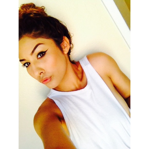 ariel_buchholz