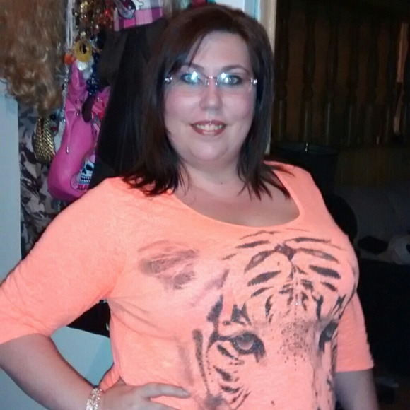 nikkicherry411