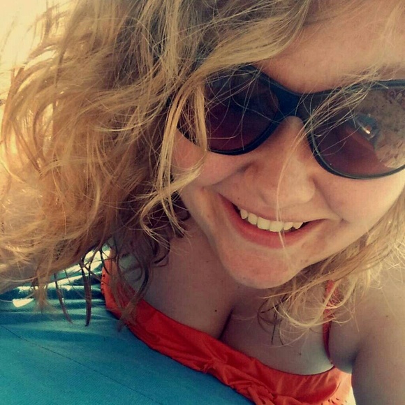 tiffaniemk