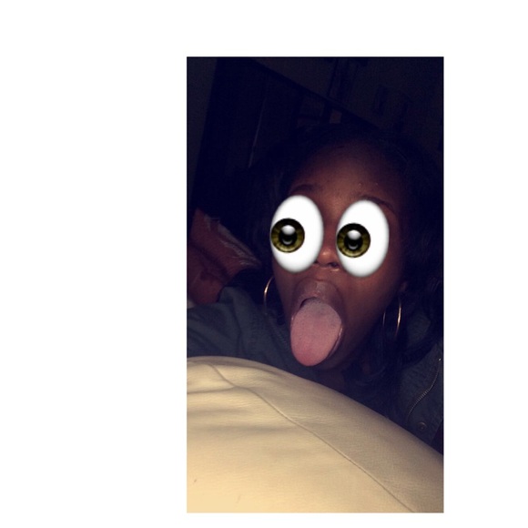 Poshmark profile picture for @makula