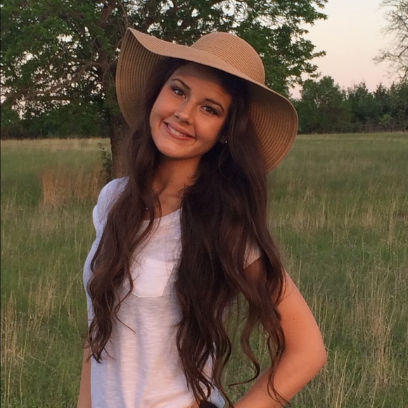 hannah_henley